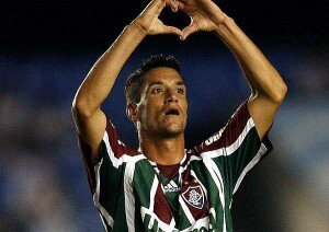 thiago-neves-coracao